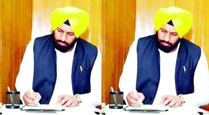ਨਵੇਂ ਬਣੇ ਮੰਤਰੀ ਬਲਕਾਰ ਸਿੰਘ ਨੇ ਸੰਭਾਲਿਆ ਅਹੁਦਾ