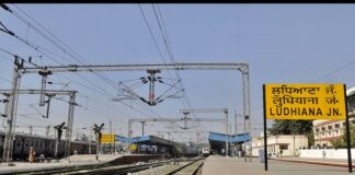 ਲੁਧਿਆਣਾ : ਟਰੇਨ ‘ਚ ਅਚਾਨਕ ਬੇਹੋਸ਼ ਹੋਈਆਂ 15 ਕੁੜੀਆਂ, ਖਾਣ-ਪੀਣ ਦਾ ਸਾਮਾਨ ਬਣਿਆ ਕਾਰਨ