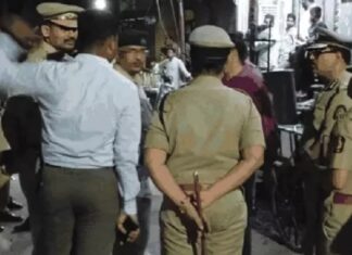 ਖੇਡਦਿਆਂ – ਖੇਡਦਿਆਂ ਕਾਰ ਦਾ ਦਰਵਾਜ਼ਾ ਅੰਦਰੋਂ ਲਾਕ ਕਰ ਬੈਠੇ ਮਾਸੂਮ ਬੱਚੇ, ਸਾਹ ਘੁੱਟਣ ਨਾਲ ਤਿੰਨਾਂ ਦੀ ਦਰਦਨਾਕ ਮੌਤ