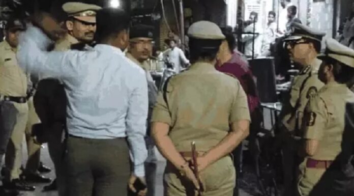 ਖੇਡਦਿਆਂ – ਖੇਡਦਿਆਂ ਕਾਰ ਦਾ ਦਰਵਾਜ਼ਾ ਅੰਦਰੋਂ ਲਾਕ ਕਰ ਬੈਠੇ ਮਾਸੂਮ ਬੱਚੇ, ਸਾਹ ਘੁੱਟਣ ਨਾਲ ਤਿੰਨਾਂ ਦੀ ਦਰਦਨਾਕ ਮੌਤ