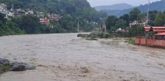 ਹਿਮਾਚਲ ‘ਚ ਮੀਂਹ ਨਾਲ ਤਬਾਹੀ ਪਿੱਛੋਂ ਪੰਜਾਬ ‘ਚ ਵੀ ਅਲਰਟ, ਭਾਰੀ ਮੀਂਹ ਕੱਢੇਗਾ ਰੜਕਾਂ