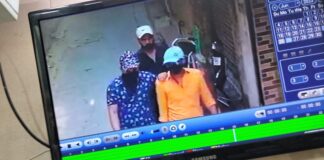 ਜਲੰਧਰ ਦੇ ਬਸਤੀ ਗੁਜਾਂ ‘ਚ 5 ਹਜ਼ਾਰ ਲਈ ਦੁਕਾਨਦਾਰ ਦੀ ਹੱਤਿਆ, ਵੇਖੋ ਕਾਤਲਾਂ ਦੀਆਂ CCTV ਤਸਵੀਰਾਂ