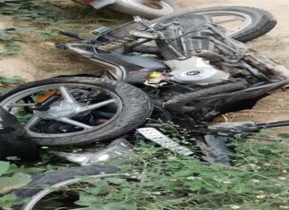 ਹੁਸ਼ਿਆਰਪੁਰ ‘ਚ ਮੋਟਰਸਾਈਕਲ ਤੇ ਕੈਂਟਰ ਵਿਚਕਾਰ ਭਿਆਨਕ ਟੱਕਰ, ਹਾਦਸੇ ‘ਚ 2 ਦੀ ਮੌਤ