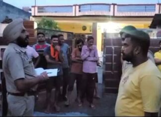 ਗੁਰਦਾਸਪੁਰ : ਪਿਆਰ ਦੇ ਜਾਲ ‘ਚ ਫਸਾ ਕੇ ਡਕਾਰੇ 5 ਲੱਖ, ਦੁਖੀ ਪ੍ਰੇਮੀ ਨੇ ਪ੍ਰੇਮਿਕਾ ਦੇ ਘਰ ਜਾ ਕੇ ਖਾਧੀ ਜ਼ਹਿਰ, ਮੌਤ