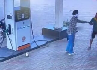 ਪੈਟਰੋਲ ਪੰਪ ‘ਤੇ ਲੁੱਟ: ਤਿੰਨ ਮੋਟਰਸਾਈਕਲ ਸਵਾਰ ਲੁਟੇਰਿਆਂ ਨੇ ਸੇਲਜ਼ਮੈਨ ਦੀ ਲੱਤ ‘ਚ ਮਾਰੀ ਗੋਲ਼ੀ