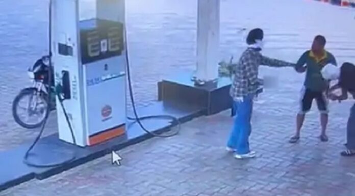 ਪੈਟਰੋਲ ਪੰਪ ‘ਤੇ ਲੁੱਟ: ਤਿੰਨ ਮੋਟਰਸਾਈਕਲ ਸਵਾਰ ਲੁਟੇਰਿਆਂ ਨੇ ਸੇਲਜ਼ਮੈਨ ਦੀ ਲੱਤ ‘ਚ ਮਾਰੀ ਗੋਲ਼ੀ