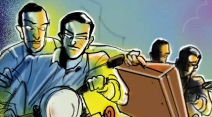 ਮੋਗਾ : ਲਿਫਟ ਦੇਣੀ ਵਿਅਕਤੀ ਨੂੰ ਪਈ ਮਹਿੰਗੀ, ਪਿਸਤੌਲ ਦਿਖਾ ਕੇ ਮੋਟਰਸਾਈਕਲ ਤੇ ਸਾਮਾਨ ਲੈ ਗਏ ਅਣਪਛਾਤੇ