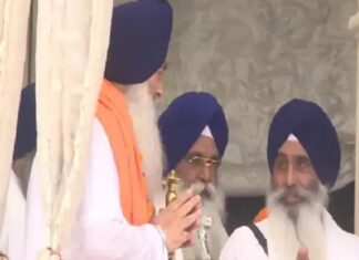 ਜਥੇ. ਗਿਆਨੀ ਰਘਬੀਰ ਸਿੰਘ ਨੇ ਸੰਭਾਲਿਆ ਅਹੁਦਾ : ਸ੍ਰੀ ਅਕਾਲ ਤਖ਼ਤ ਸਾਹਿਬ ‘ਤੇ ਦਸਤਾਰ ਸਜਾਉਣ ਦੀ ਰਸਮ ਹੋਈ ਸੰਪੰਨ