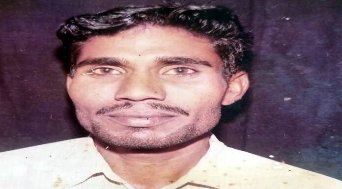 ਮੁਕਤਸਰ : ਤੇਜ਼ ਰਫਤਾਰ ਪਿਕਅਪ ਨੇ ਬਾਈਕ ਸਵਾਰ ਵਿਅਕਤੀ ਨੂੰ ਮਾਰੀ ਟੱਕਰ, ਮੌਤ, 4 ਬੱਚਿਆਂ ਦੇ ਸਿਰ ਤੋਂ ਉੱਠਿਆ ਬਾਪ ਦਾ ਸਾਇਆ