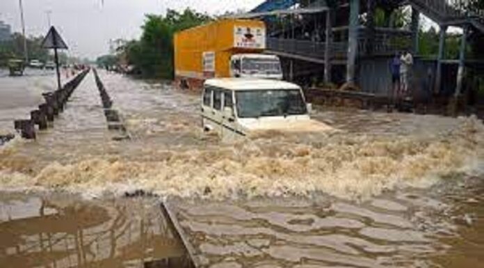 ਮੀਂਹ ਦਾ ਕਹਿਰ : ਜਲੰਧਰ, ਹੁਸ਼ਿਆਰਪੁਰ ਤੇ ਨਵਾਂਸ਼ਹਿਰ ‘ਚ ਵੀ ਅਲਰਟ