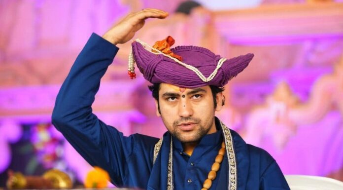 ਬਾਗੇਸ਼ਵਰ ਬਾਬਾ ਨੇ ਸਿੱਖਾਂ ਨੂੰ ਕਿਹਾ ਸਨਾਤਨ ਧਰਮ ਦੀ ਫੌਜ, ਵੀਡੀਓ ਵਾਇਰਲ