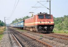 ਪੰਜਾਬ ‘ਚ ਮੀਂਹ ਦੇ ਚੱਲਦਿਆਂ 17 ਟਰੇਨਾਂ ਰੱਦ, 3 ਦੇ ਬਦਲੇ ਰੂਟ, ਪੜ੍ਹੋ ਪੂਰੀ ਖਬਰ