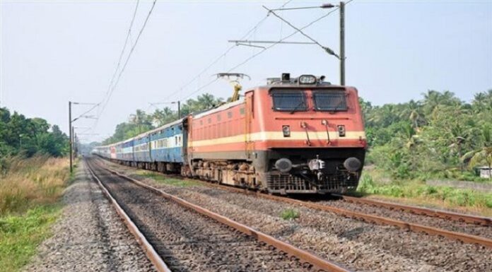 ਪੰਜਾਬ ‘ਚ ਮੀਂਹ ਦੇ ਚੱਲਦਿਆਂ 17 ਟਰੇਨਾਂ ਰੱਦ, 3 ਦੇ ਬਦਲੇ ਰੂਟ, ਪੜ੍ਹੋ ਪੂਰੀ ਖਬਰ