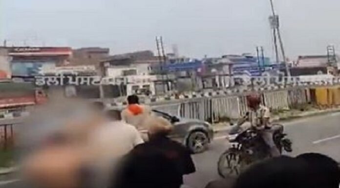 ਲੁਧਿਆਣਾ : ਸੈਰ ਕਰਦੇ ਸੇਵਾਮੁਕਤ ਥਾਣੇਦਾਰ ਦਾ ਫੋਨ ਖੋਹ ਕੇ ਭੱਜੇ ਲੁਟੇਰੇ, ਲੋਕਾਂ ਨੇ ਫੜ ਕੇ ਝੰਬੇ