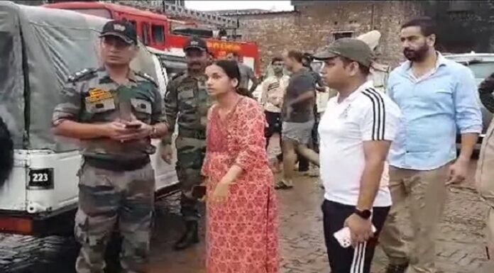 ਪੰਜਾਬ ‘ਚ ਮੀਂਹ ਨੇ ਮਚਾਈ ਤਬਾਹੀ, ਮਦਦ ਲਈ ਪਟਿਆਲਾ ‘ਚ ਆਰਮੀ ਅੱਗੇ ਆਈ, ਹੈਲਪਲਾਈਨ ਨੰਬਰ ਜਾਰੀ