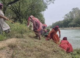 ਮਹਿਜ਼ ਤਿੰਨ ਸੌ ਰੁਪਏ ਦਿਹਾੜੀ ਲਈ ਦਾਅ ’ਤੇ ਜ਼ਿੰਦਗੀ; ਰੱਸੀ ਹੱਥੋਂ ਛੁੱਟੀ ਤਾਂ ਮੌਤ ਪੱਕੀ, ਆਜ਼ਾਦੀ ਦੇ ਐਨੇ ਸਾਲਾਂ ਪਿੱਛੋਂ ਵੀ ਸੁਰੱਖਿਆ ਰੱਬ ਆਸਰੇ