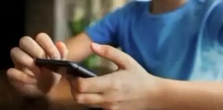 ਹੈਦਰਾਬਾਦ : ਯੂਟਿਊਬ ਵੀਡੀਓ ਦੀ ਨਕਲ ਕਰਦਿਆਂ 11 ਸਾਲਾ ਮੁੰਡੇ ਨੇ ਲਿਆ ਫਾਹਾ, ਕਿੱਲ ਨਾਲ ਕੱਪੜਾ ਬੰਨ੍ਹ ਕੇ ਲਟਕਿਆ