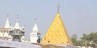 ਜਲੰਧਰ : ਦੇਵੀ ਤਲਾਬ ਮੰਦਿਰ ‘ਚ ਲਾਗੂ ਹੋਇਆ ਡਰੈੱਸ ਕੋਡ, ਪੜ੍ਹੋ ਕਿਹੋ ਜਿਹੇ ਕੱਪੜੇ ਪਾ ਕੇ ਨਹੀਂ ਹੋ ਸਕੋਗੇ ਦਾਖਲ