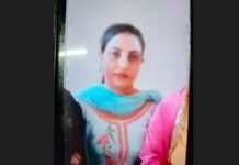 ਮੋਗਾ : ਨਸ਼ਾ ਸਮੱਗਲਿੰਗ ਦੇ ਸ਼ੱਕ ‘ਚ ਥਾਣੇ ਲਿਆਂਦੇ ਪਤੀ-ਪਤਨੀ ਤੇ ਭਤੀਜੇ ਨਾਲ ਕੁੱਟਮਾਰ, ਮਹਿਲਾ ਦੀ ਮੌਤ