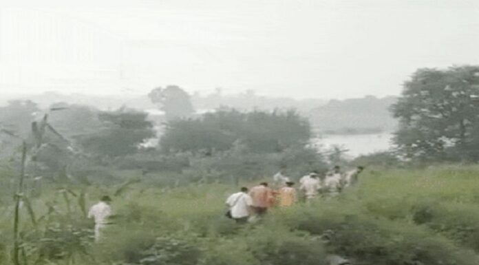 ਦਿੱਲੀ : ਇਕ ‘ਚ ਸਿਰ ਤੇ ਦੂਜੇ ਲਿਫਾਫੇ ‘ਚ ਮਿਲੇ ਲੜਕੀ ਦੀ ਬੌਡੀ ਦੇ ਬਾਕੀ ਅੰਗ, ਮੌਕੇ ‘ਤੇ ਪੁੱਜੀ ਪੁਲਿਸ ਟੀਮ ਦੀ ਵੀ ਕੰਬੀ ਰੂਹ