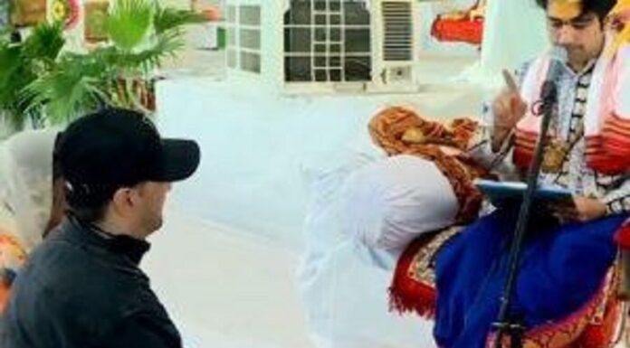 ਬਾਗੇਸ਼ਵਰ ਧਾਮ ਜਾਣ ‘ਤੇ ਗਾਇਕ ਦੀ ਸਫਾਈ: ਮੈਨੂੰ ਬੁਰਾ-ਭਲਾ ਕਹਿਣ ਵਾਲੇ ਦੱਸਣ ਕਿ ਉਹ ਆਪ ਕਿੰਨੇ ਚੰਗੇ- ਨਿੱਕੂ