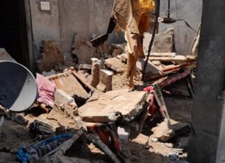 ਫਰੀਦਕੋਟ : ਸੁੱਤੇ ਪਏ ਪਰਿਵਾਰ ‘ਤੇ ਡਿੱਗੀ ਮਕਾਨ ਦੀ ਛੱਤ, ਲੜਕੀ ਦੀ ਮੌਤ, 3 ਜਣੇ ਸੀਰੀਅਸ