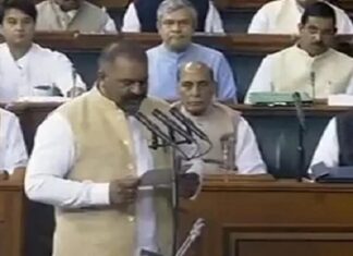 ‘ਆਪ’ ਦੇ MP ਸੁਸ਼ੀਲ ਰਿੰਕੂ ਨੇ ਲੋਕ ਸਭਾ ‘ਚ ਸੰਸਦ ਮੈਂਬਰ ਵਜੋਂ ਚੁੱਕੀ ਸਹੁੰ