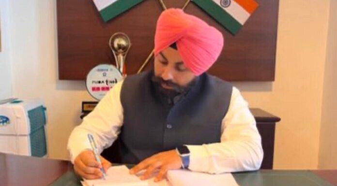 ਸਿੱਖਿਆ ਮੰਤਰੀ ਨੇ ਟਵੀਟ ਕਰਕੇ ਦਿੱਤੀ ਜਾਣਕਾਰੀ, ਪੜ੍ਹੋ ਹੁਣ ਕਿਸ ਦਿਨ ਖੁੱਲ੍ਹਣਗੇ ਸੂਬੇ ਦੇ ਸਾਰੇ ਸਕੂਲ