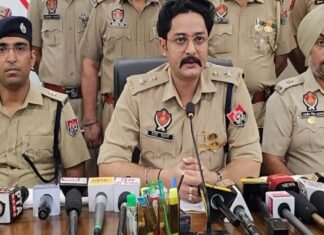 8ਵੀਂ ਦੀ ਕੁੜੀ ਨਾਲ ਰੇਪ ਪਿੱਛੋਂ ਮਰਡਰ ਕਰਨ ਵਾਲਾ ਕਾਬੂ: ਵਿਰੋਧ ਕਰਨ ‘ਤੇ ਨਾਬਾਲਗਾ ਦੇ ਸਿਰ ਤੇ ਮੂੰਹ ‘ਤੇ ਕੀਤੇ ਸਨ ਇੱਟਾਂ ਦੇ ਕਈ ਵਾਰ