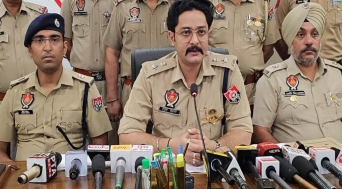 8ਵੀਂ ਦੀ ਕੁੜੀ ਨਾਲ ਰੇਪ ਪਿੱਛੋਂ ਮਰਡਰ ਕਰਨ ਵਾਲਾ ਕਾਬੂ: ਵਿਰੋਧ ਕਰਨ ‘ਤੇ ਨਾਬਾਲਗਾ ਦੇ ਸਿਰ ਤੇ ਮੂੰਹ ‘ਤੇ ਕੀਤੇ ਸਨ ਇੱਟਾਂ ਦੇ ਕਈ ਵਾਰ