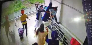 ਫਗਵਾੜਾ : ਗੱਡੀਆਂ ‘ਚ ਆਏ ਨਿਹੰਗਾਂ ਨੇ ਪਤੀ-ਪਤਨੀ ਨੂੰ ਪਹਿਲਾਂ ਬੇਰਹਿਮੀ ਨਾਲ ਕੁੱਟਿਆ, ਫਿਰ ਕੀਤਾ ਕਿਡਨੈਪ