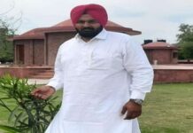 ਕਾਰ ‘ਚ ਬੈਠੇ ਬੱਚੇ ਤੋਂ ਗੋਲ਼ੀ ਚੱਲਣ ਦਾ ਮਾਮਲਾ : DMC ‘ਚ ਇਲਾਜ ਦੌਰਾਨ ਪਿਤਾ ਨੇ ਤੋੜਿਆ ਦਮ, ਪਿੱਠ ‘ਚ ਲੱਗੀ ਸੀ ਗੋਲ਼ੀ