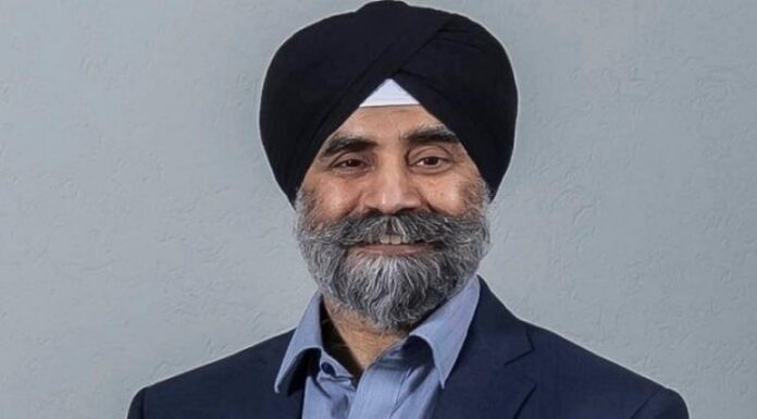 ਮਾਣ ਵਾਲੀ ਗੱਲ : ਕੈਨੇਡਾ ‘ਚ ਵਰਕਸੇਫਬੀਸੀ ਬੋਰਡ ਆਫ਼ ਡਾਇਰੈਕਟਰਜ਼ ਦਾ ਪਹਿਲਾ ਦਸਤਾਰਧਾਰੀ ਚੇਅਰਮੈਨ ਬਣਿਆ ਸਿੱਖ