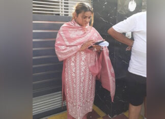 ਹੁਸ਼ਿਆਰਪੁਰ : ਸਾਬਕਾ ਪਤੀ ਨੇ ਪਹਿਲੀ ਪਤਨੀ ਨੂੰ ਮਾਰੀਆਂ ਗੋਲ਼ੀਆਂ, ਭਰਾ ਨਾਲ ਰੱਖੜੀ ਖਰੀਦਣ ਗਈ ਸੀ ਕ੍ਰਿਸ਼ਮਾ