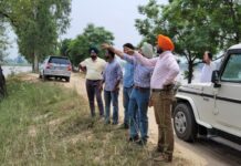 ਕਿਸੇ ਅਣਸੁਖਾਵੀਂ ਸਥਿਤੀ ਨਾਲ ਨਜਿੱਠਣ ਲਈ ਪ੍ਰ਼ਸ਼ਾਸ਼ਨ ਮੁਸਤੈਦ, ਵੱਖ – ਵੱਖ ਟੀਮਾਂ ਵੱਲੋਂ ਫਿਲੌਰ ਤੋਂ ਲੋਹੀਆਂ ਤੱਕ ਧੁੱਸੀ ਬੰਨ੍ਹ ਦਾ ਨਿਰੀਖਣ