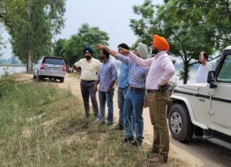 ਕਿਸੇ ਅਣਸੁਖਾਵੀਂ ਸਥਿਤੀ ਨਾਲ ਨਜਿੱਠਣ ਲਈ ਪ੍ਰ਼ਸ਼ਾਸ਼ਨ ਮੁਸਤੈਦ, ਵੱਖ – ਵੱਖ ਟੀਮਾਂ ਵੱਲੋਂ ਫਿਲੌਰ ਤੋਂ ਲੋਹੀਆਂ ਤੱਕ ਧੁੱਸੀ ਬੰਨ੍ਹ ਦਾ ਨਿਰੀਖਣ