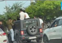 ਜਲੰਧਰ : ਨਿੱਜੀ ਸਕੂਲ ਦੀ ਮੈਰਾਥਨ ਦੌਰਾਨ ਹੁੱਲੜਬਾਜ਼ੀ, ਕਈ ਜੀਪਾਂ ‘ਤੇ ਚੜ੍ਹੇ, ਕਈਆਂ ਨੇ ਬੁਲੇਟਾਂ ਦੇ ਪਟਾਕੇ ਪਾਏ, ਵੇਖੋ ਵੀਡੀਓ