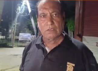 ਜਲੰਧਰ : ਗੀਤਾ ਮੰਦਿਰ ਦੇ ਪੁਜਾਰੀ ਨਾਲ ਲੁੱਟ, ਚਿੱਟੇ ਰੰਗ ਦੀ ਕਾਰ ‘ਚ ਆਏ ਲੁਟੇਰਿਆਂ ਨੇ ਕੀਤੀ ਵਾਰਦਾਤ, ਵੇਖੋ ਵੀਡੀਓ