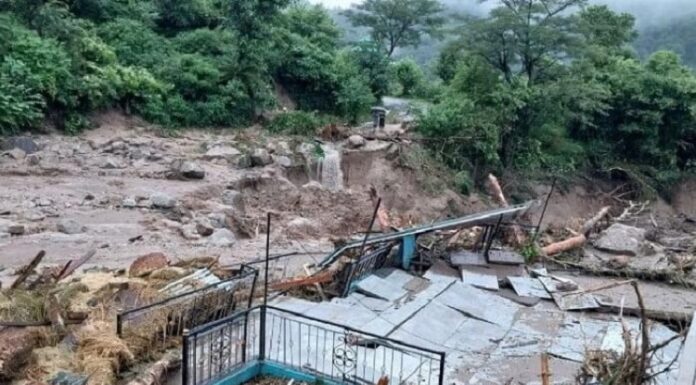 ਹਿਮਾਚਲ ਦੇ ਸੋਲਨ ‘ਚ ਬੱਦਲ ਫਟਿਆ, 7 ਲੋਕਾਂ ਦੀ ਮੌਤ, ਕਈ ਮਲਬੇ ‘ਚ ਦੱਬੇ ਗਏ