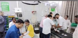 ਮੋਗਾ : ਨਿੱਜੀ ਸਕੂਲ ਦੀਆਂ ਦੋ ਬੱਸਾਂ ਨੂੰ ਟਰੱਕ ਨੇ ਮਾਰੀ ਭਿਆਨਕ ਟੱਕਰ, ਕਈ ਬੱਚੇ ਗੰਭੀਰ ਜ਼ਖਮੀ