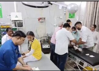 ਮੋਗਾ : ਨਿੱਜੀ ਸਕੂਲ ਦੀਆਂ ਦੋ ਬੱਸਾਂ ਨੂੰ ਟਰੱਕ ਨੇ ਮਾਰੀ ਭਿਆਨਕ ਟੱਕਰ, ਕਈ ਬੱਚੇ ਗੰਭੀਰ ਜ਼ਖਮੀ