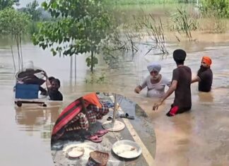 ਪਾਣੀ ‘ਚ ਡੁੱਬੇ ਪਿੰਡਾਂ ‘ਚ NDRF ਦੇ ਨਾਲ ਫੌਜ ਨੇ ਸਾਂਭਿਆ ਮੋਰਚਾ, ਅਜੇ 4 ਦਿਨ ਹੋਰ ਖੁੱਲ੍ਹੇ ਰਹਿਣਗੇ ਭਾਖੜਾ ਦੇ ਫਲੱਡ ਗੇਟ