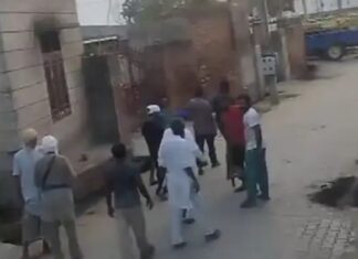 ਫਰੀਦਕੋਟ : ਨੌਜਵਾਨ ਦਾ ਤੇਜ਼ਧਾਰ ਹਥਿਆਰਾਂ ਨਾਲ ਕਤਲ: ਮ੍ਰਿਤਕ ਦੀ ਘਰਵਾਲੀ ਦੇ ਕਰੈਕਟਰ ‘ਤੇ ਉਂਗਲ ਚੁੱਕਣ ਕਾਰਨ ਹੋਈ ਸੀ ਲੜਾਈ