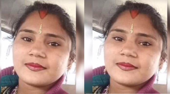 ਅਬੋਹਰ : ਬਾਈਕ ਦੇ ਚੱਕੇ ‘ਚ ਚੁੰਨੀ ਫਸਣ ਨਾਲ ਸੜਕ ‘ਤੇ ਡਿਗੀ ਮਹਿਲਾ ਦੀ ਮੌਤ, ਛਾਤੀ ਨਾਲ ਲੱਗਾ 5 ਮਹੀਨਿਆਂ ਦਾ ਬੱਚਾ ਬਚਿਆ