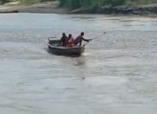 33 ਬੱਚਿਆਂ ਨਾਲ ਭਰੀ ਕਿਸ਼ਤੀ ਪਾਣੀ ‘ਚ ਡੁੱਬੀ, 16 ਬੱਚਿਆਂ ਦਾ ਕੋਈ ਅਤਾ-ਪਤਾ ਨਹੀਂ