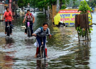 ਪੰਜਾਬ ਦੇ 7 ਜ਼ਿਲ੍ਹਿਆਂ ‘ਚ ਭਾਰੀ ਬਾਰਿਸ਼ ਦਾ ਅਲਰਟ, ਕਈ ਥਾਈਂ ਤੜਕੇ ਦਾ ਮੌਸਮ ਖਰਾਬ