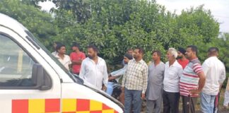 ਗੁਰਦਾਸਪੁਰ : ਤੇਜ਼ ਰਫਤਾਰ ਐਂਬੂਲੈਂਸ ਨੇ ਸਾਈਕਲ ਸਵਾਰ ਸਬਜ਼ੀ ਵਾਲੇ ਨੂੰ 50 ਫੁੱਟ ਤੱਕ ਘਸੀਟਿਆ, ਚੀਥੜੇ ਉਡੇ