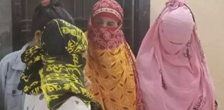 ਮੁਕਤਸਰ : ਘਰ ‘ਚ ਹੀ ਚੱਲਦਾ ਸੀ ਜਿਸਮ ਫਰੋਸ਼ੀ ਦਾ ਧੰਦਾ, 8 ਬੰਦੇ ਤੇ 12 ਮਹਿਲਾਵਾਂ ਮੌਕੇ ‘ਤੇ ਕਾਬੂ