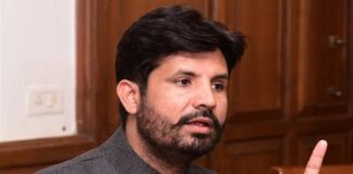 ਰਾਜਾ ਵੜਿੰਗ ਨੇ ਕੀਤਾ ਸਪੱਸ਼ਟ : ਪੰਜਾਬ ‘ਚ ਆਪ ਨਾਲ ਕੋਈ ਸਮਝੌਤਾ ਨਹੀਂ, ਆਪਣੇ ਦਮ ‘ਤੇ ਲੜਾਂਗੇ 13 ਦੀਆਂ ਲੋਕ ਸਭਾ ਸੀਟਾਂ