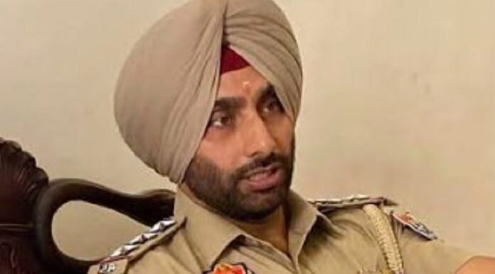 ਸਕੇ ਭਰਾਵਾਂ ਦੇ ਬਿਆਸ ‘ਚ ਛਾਲ ਮਾਰਨ ਦਾ ਮਾਮਲਾ : DGP ਦਾ ਵੱਡਾ ਫੈਸਲਾ, SHO ਨਵਦੀਪ ਸਿੰਘ ਡਿਸਮਿਸ